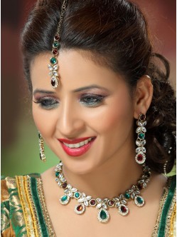 Kundan jewelry set